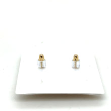 Load image into Gallery viewer, 14k Gold Square Cz Earrings Studs