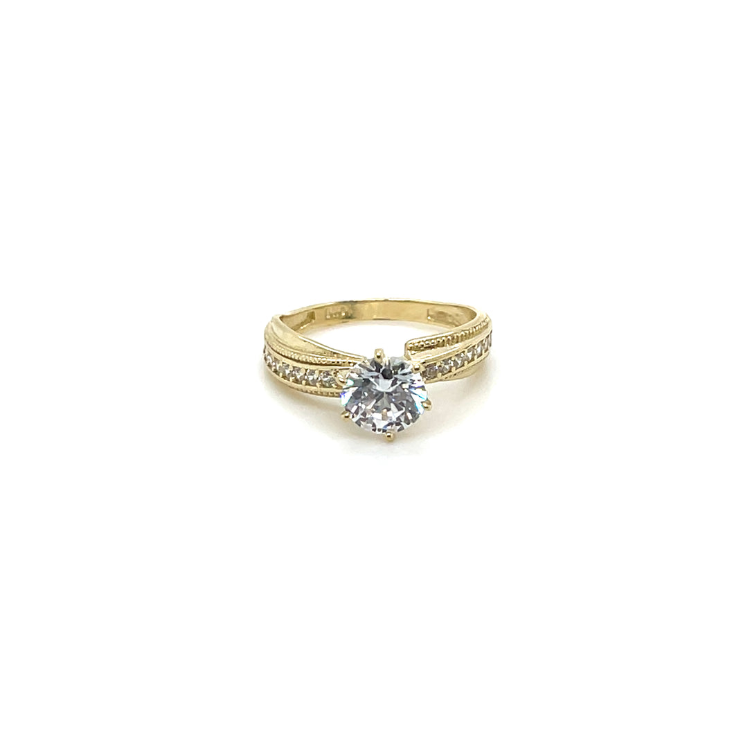 10k Gold Round Engagement Ring