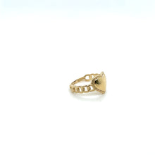 Load image into Gallery viewer, 14k Gold Heart Link Ring